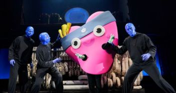 BLUE MAN GROUP Berlin unterstützt die Special Olympics World Games Berlin (Foto: Stage Entertainment GmbH)